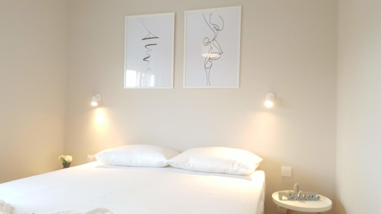 Urban Zen With View - City Break Apartments Belgrade Extérieur photo